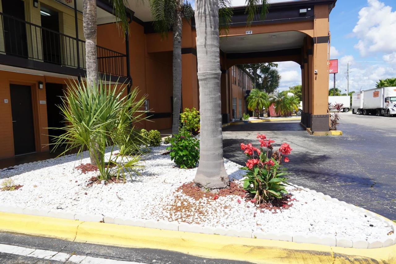 Econo Lodge Jacksonville Exterior foto